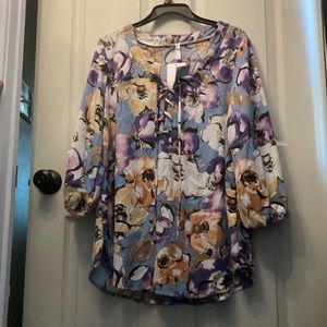 Women’s Auditions blouse size 1X